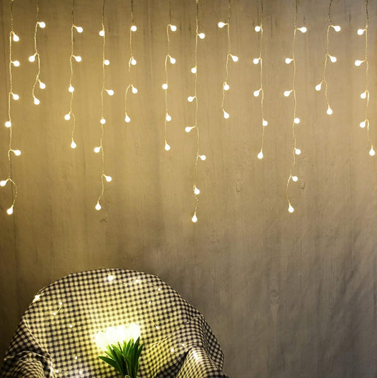YOLIGHT White Ball Fairy Curtain Lights USB/Battery Powered