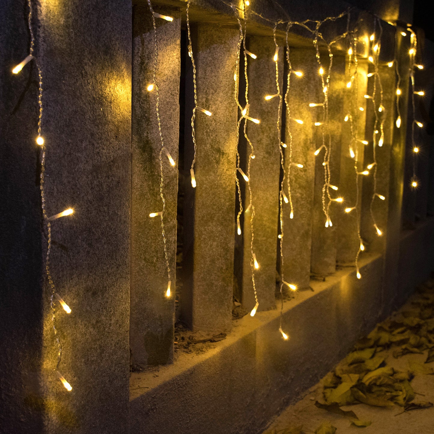 YOLIGHT Icicle Christmas Lights 13ft 96 LEDs Icicle String Lights Twinkle Curtain Lights